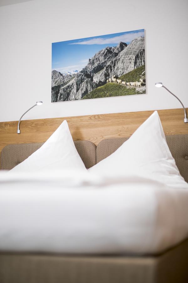 Ferienwohnung Haus Zyka ノイシュティフト・イム・シュトゥーバイタール エクステリア 写真